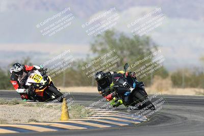 media/Nov-16-2025-Race Pace (Sun) [[8c5fa54630]]/Verified Riders/2-Turn 7 (945am)/